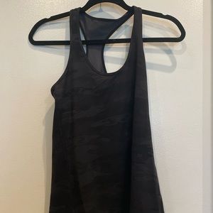 Lululemon tank top